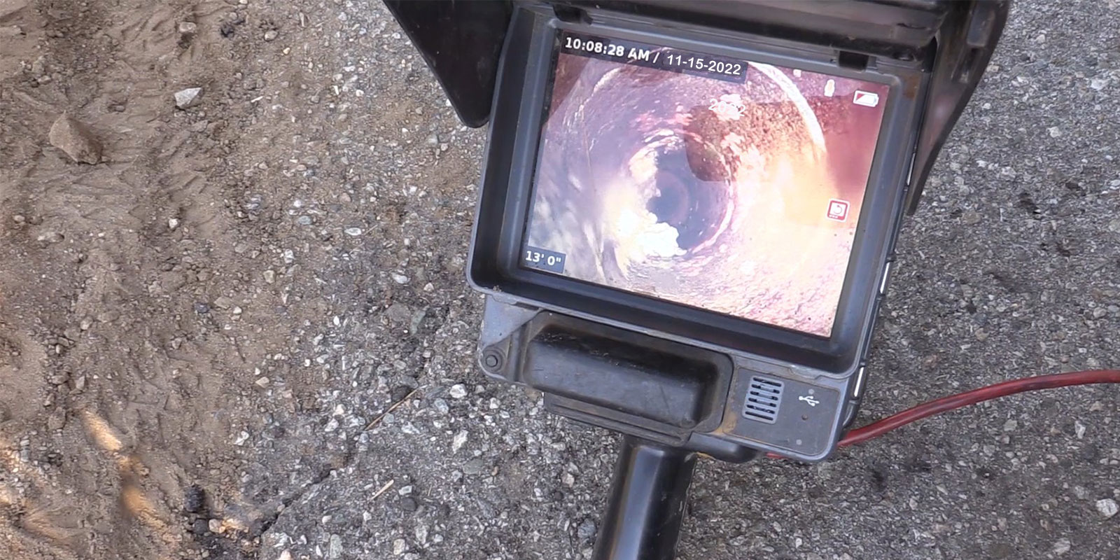 Pipe camera is use to see a clogged drain in street